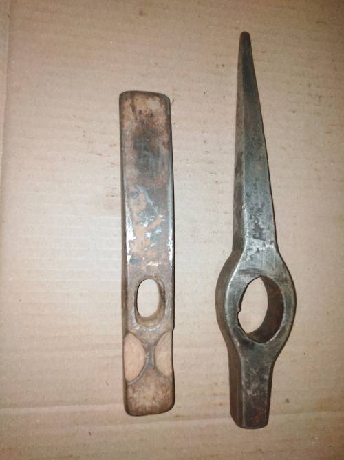 2 HAMMER HEADS ONLY - 1 PICK HAMMER  1 ROCK HAMMER  - Please C Pics N Description