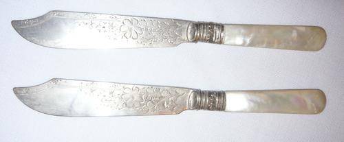 Vintage MOTHER OF PEARL handled KNIVES  (PPH  = R45) see desc, pics