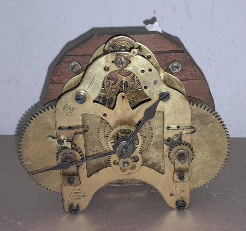 SETH THOMAS MOVEMENT FOR PARTS OR REPAIRS -See Pictures -