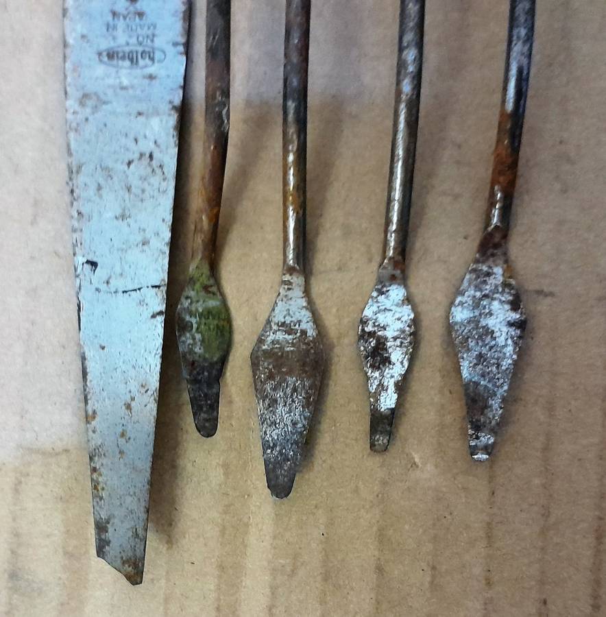 5 SCULPTING TOOLS - See Pictures -