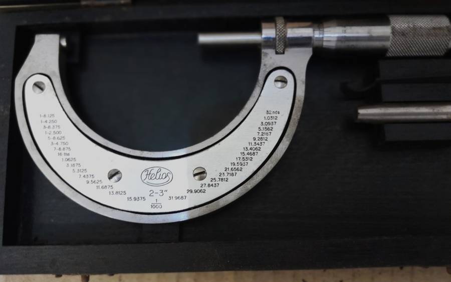 Helios 2`-3` micrometer made in Germany - like new (NOS??)  -see pic