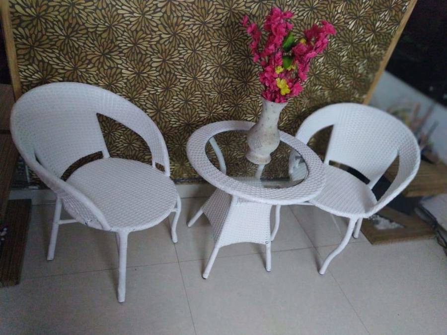 Outdoor patio furniture (3 piece )