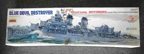 Lindberg 1/125 USS Fletcher large built model - 90cm long (for collection only)