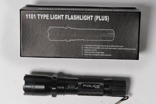 **BARGAIN**STOCK CLEARANCE SALE AIRCRAFT GRADE ALUMINIUM POLICE TYPE FLASHLIGHT STUN GUN AND TORCH