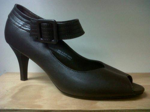 STYLISH PEEPTOE COURT - B35107 CHOC BROWN
