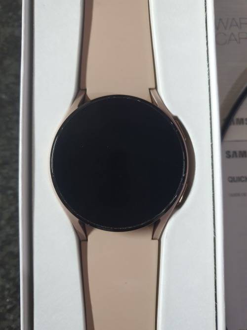 Samsung Galaxy Watch4 BT Smartwatch (40mm) - Pink/Gold