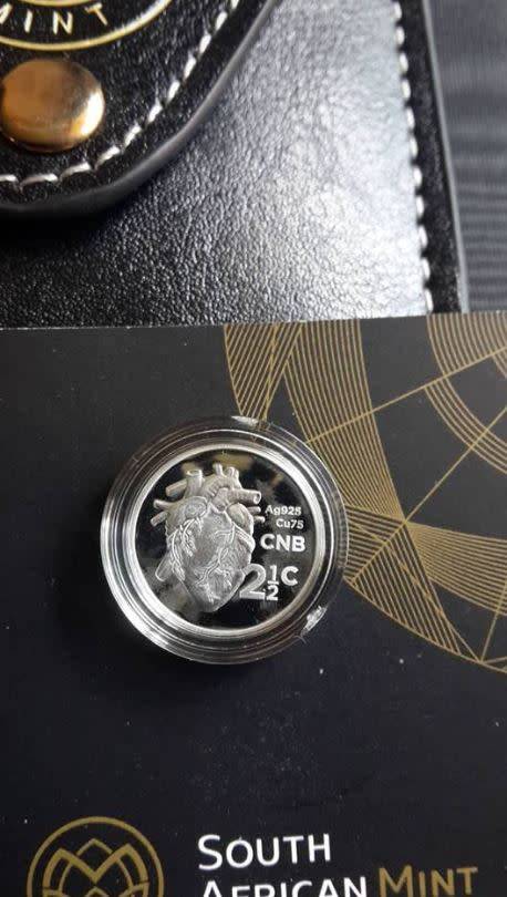 *** 2017 - SA 2 1/2c (TICKEY) - FLYPRESS - Durban mint mark **only 400 minted!!2 available!!