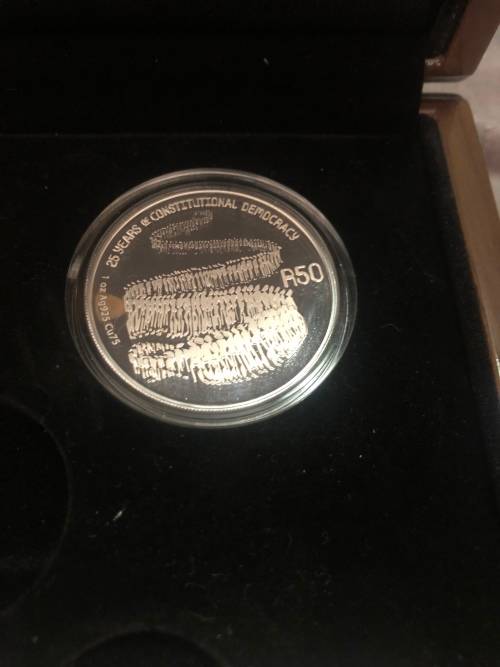Democracy 2019 one Ounce Silver and Bronze Proof