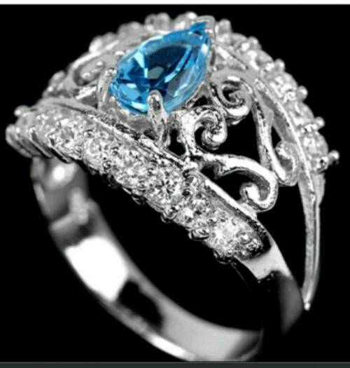 Natural AAA Swiss Blue Topaz  Ring     size 8.75