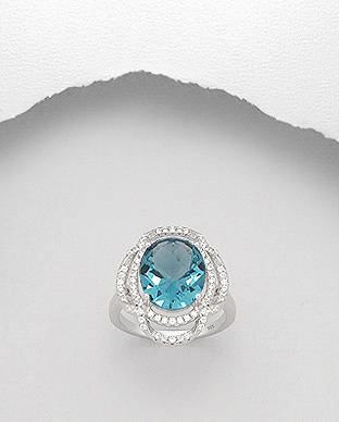 Stunning solid sterling Deep Sky Blue Topaz Ring size 9