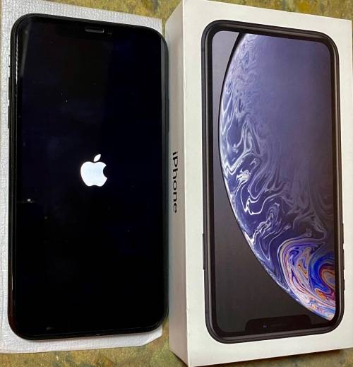 WOW!!!!! IPHONE XR 64 MINT