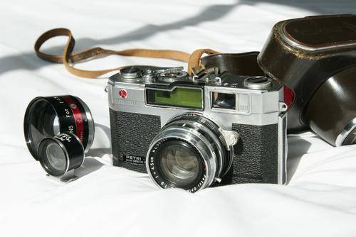 Petri 1.9 35mm Rangefinder