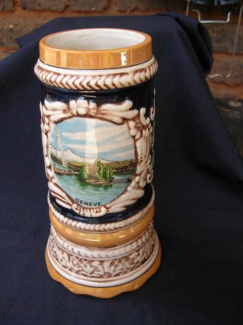 Very Old / Vintage "Geneve" Beer Tankard, with Swiss musical movement, small chip on top lip see pic