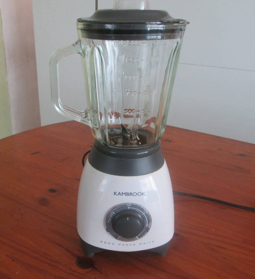 Kambrook glass jug blender