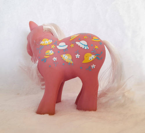 Bonnie Bonnets G1 My Little Pony (rerooted/rehaired)