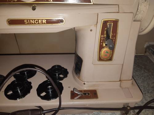 Vintages Singer 411