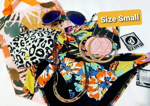 GORGEOUS BEACH GLAM KIT Volcom Bikini in a Bag with Sunglasses and Fashion Jewellery (Size S)