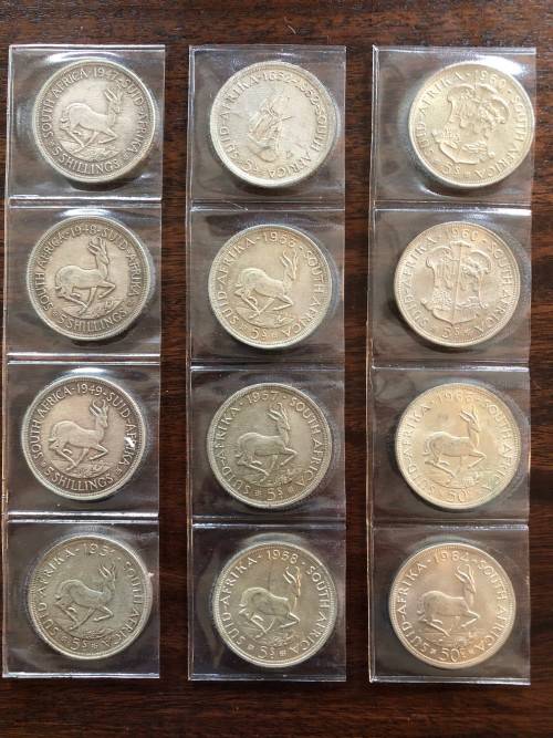 SA Crowns x 12 (10 x 5 shillings, 2 x 50c)