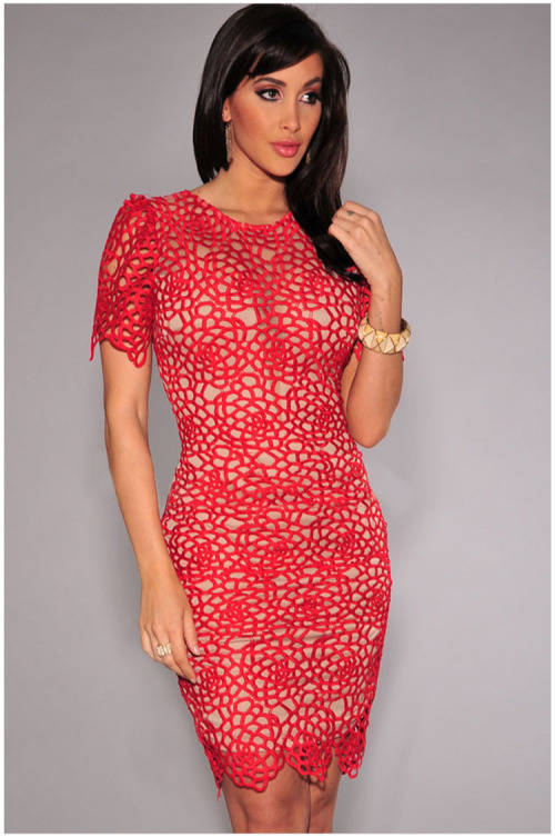 !!! NEW ARRIVED!!! BEAUTIFUL DRESS/ PARTY DRESS IN RED