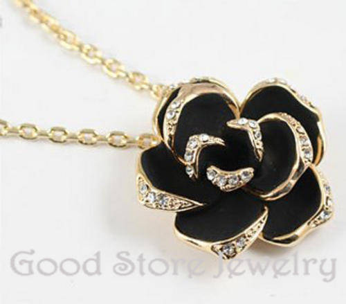 BEAUTIFUL BLACK ROSE SWAROVSKI NECKLACE in 18KGP
