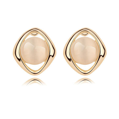 !!!NEW ARRIVAL!!! OPAL EARRING IN 18KGP