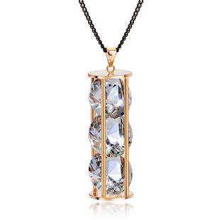 FASHIONABLE WINTER NECKLACE