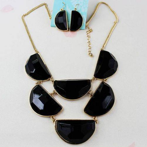 !!! NEW ARRIVAL!!!  FASHIONABLE NECKLACE SET