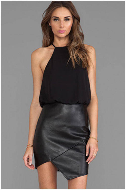 !!! CLEARANCE !!! BEAUTIFUL DRESS/ PARTY DRESS IN SIZE XS