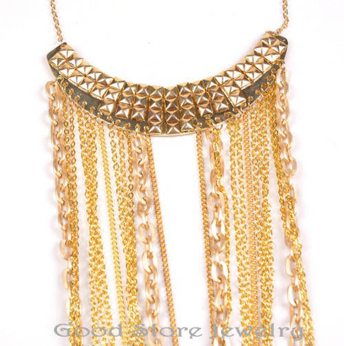 Stunning Dazzling Party Necklace In 18K Gold Plated