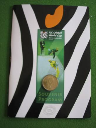 ICC CRICKET WORLD CUP - SOUTH AFRICA 2003 - SOUVENIR PROGRAM - see pics!!