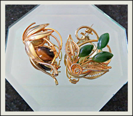 Vintage brooches oh ! so lovely!