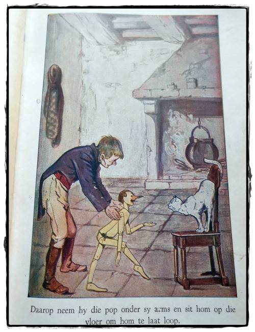 Pinocchio Book Very Old 1939 - Fair