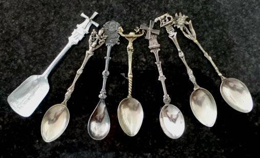 A Diverse Set of Collectible Teaspoons - 7x in Total*