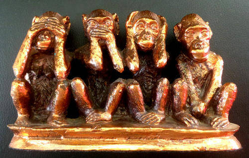 Large 'See no Evil, Hear no Evil, Speak no Evil, Do no evil' Monkey Unit - Solid - Bronze Colour*