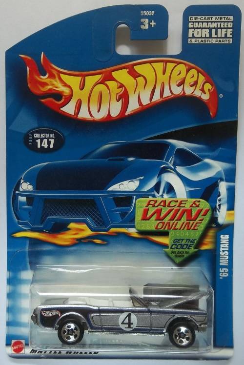 Hot Wheels 1965 Ford Mustang Metal Base & Opening Bonnet 2002 HOTWHEELS - Matchbox Scale Model Car