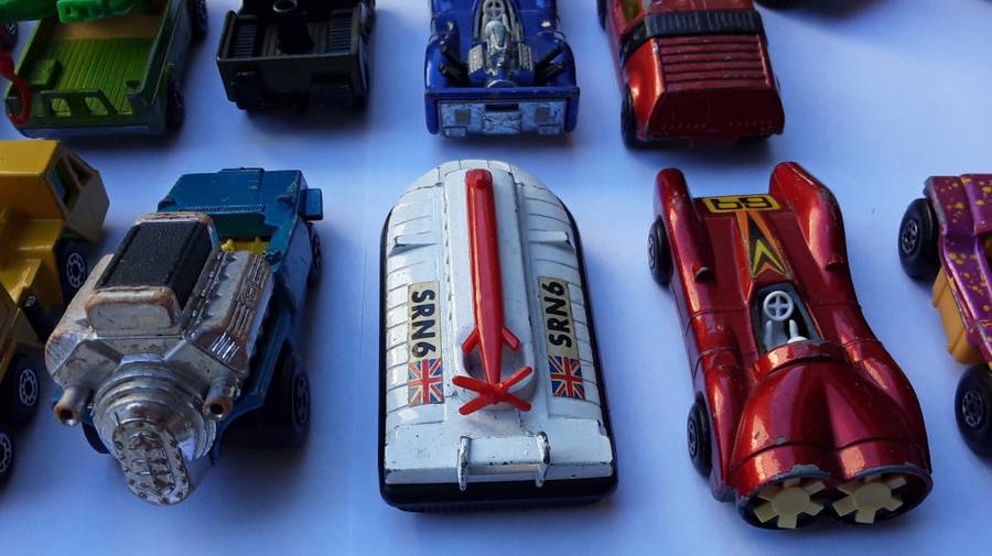 MATCHBOX & Corgi Juniors Lot of 18 ALL made in England Vintage Model Cars
