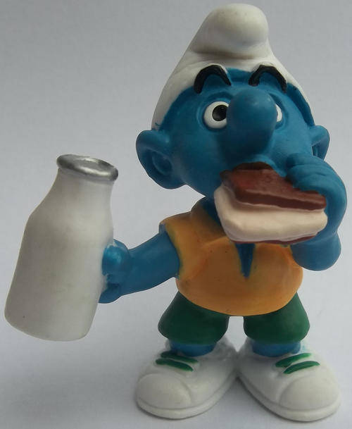 SOCCER School boy SMURFS 1999 VINTAGE - Peyo Schleich vintage collectable toy FIGURE