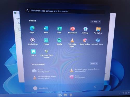 Acer TMP255-MG, Core i7, 16 GB Ram, 750 GB HDD, AMD Radeon HD 8750m (GTA V, FIFA 19, MS Office)