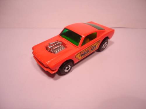 Matchbox Superfast - # 8F - Ford Mustang - Wild Cat