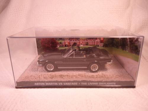 CNA James Bond Series - Aston Martin V8 Vantage - The Living Daylights