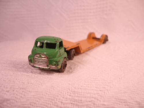 Matchbox RW - Bedford Low Loader - GMW - # 27a