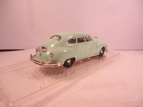 Vitesse - Chrysler Windsor Sedan 1947 - #370