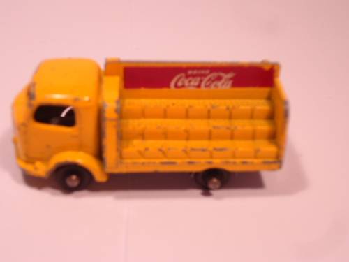 Matchbox Regular Wheels - Coca Cola Lorry - even crates - BPW - # 37B