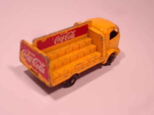 Matchbox Regular Wheels - Coca Cola Lorry - even crates - BPW - # 37B