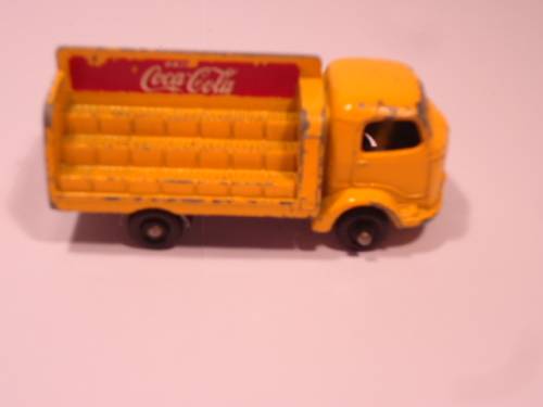 Matchbox Regular Wheels - Coca Cola Lorry - even crates - BPW - # 37B