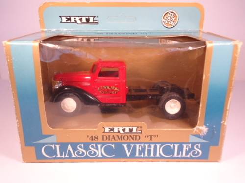 Ertl - 1948 Diamond `T` - #2594
