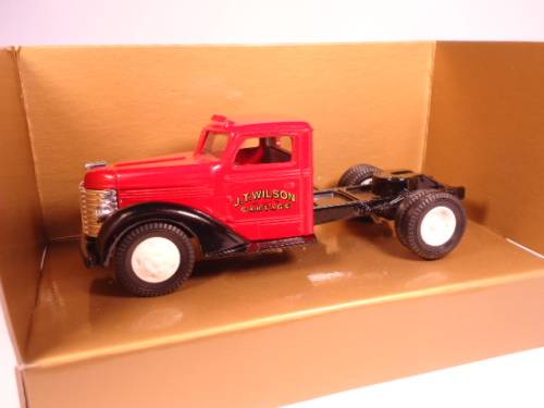 Ertl - 1948 Diamond `T` - #2594