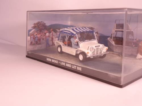 James Bond 007 - Mini Moke with 2 figurines - Live and let die