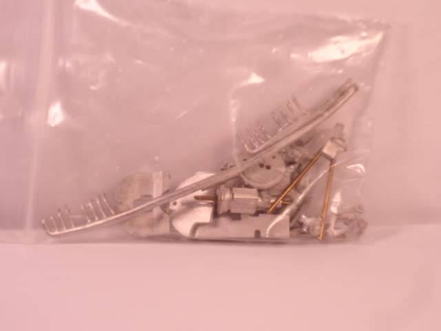 Top Queens - Alfa Romeo Bi-Motore 1935 - # 422 - Unbuilt White Metal Kit