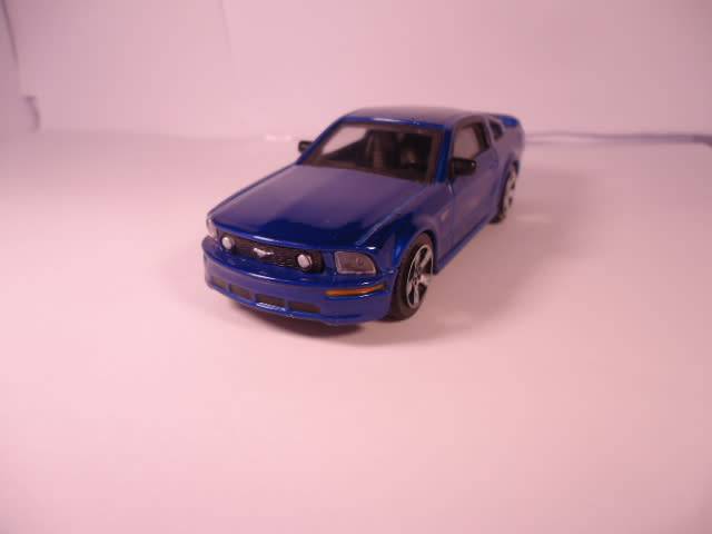 Bburago - Lot of 3 Models